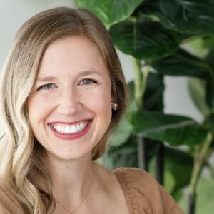 Dr. Kayla Borchers